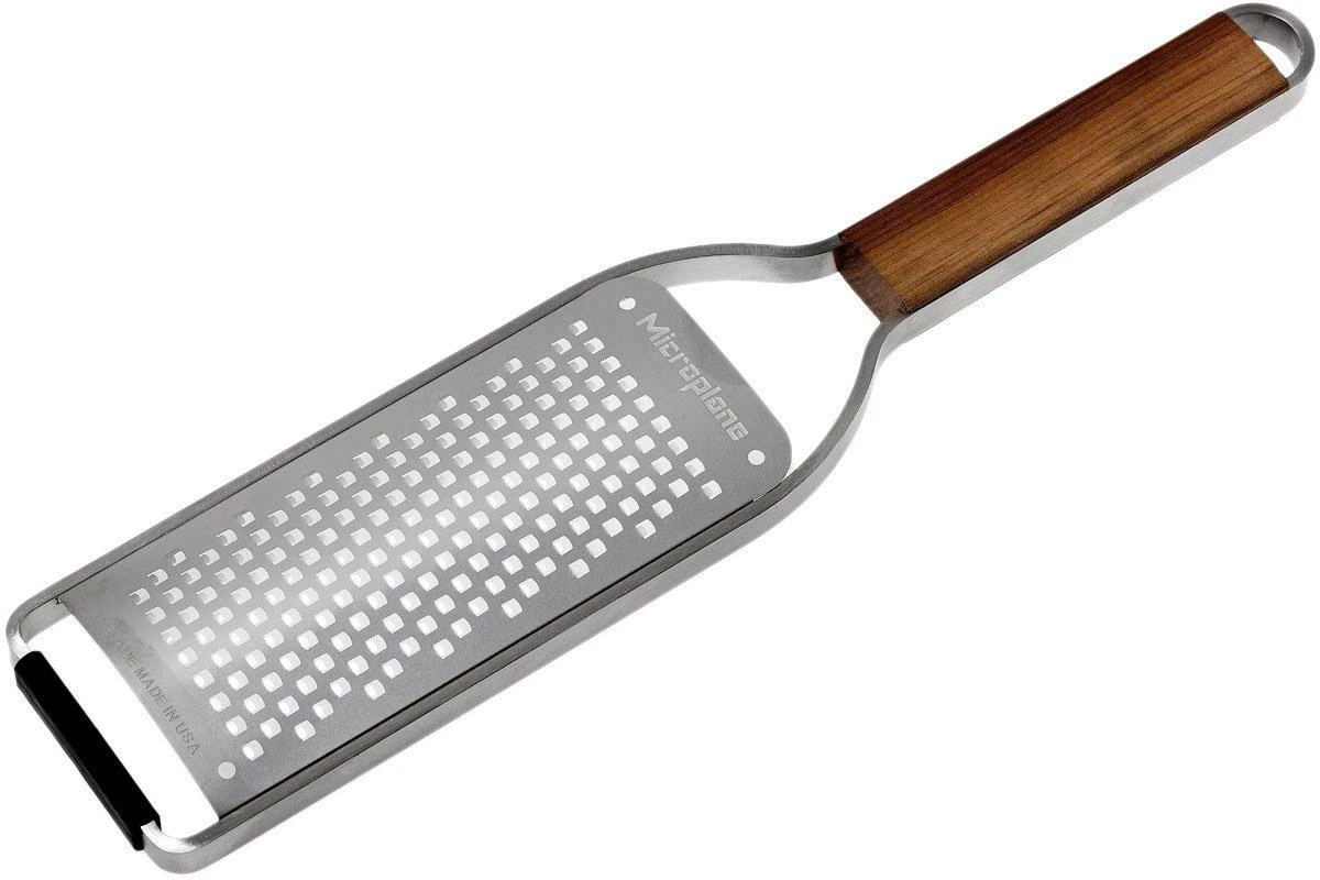Microplane Master Grater Rasp Coarse #3, Grossière 43300 3 Microplane Master Grater Rasp Coarse #3, Grossière 43300