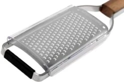 Microplane Master Grater Rasp Coarse #3, Grossière 43300 8 Microplane Master Grater Rasp Coarse #3, Grossière 43300 -Victorinox Soldes MP43300 03 microplane master grater mp43300 03