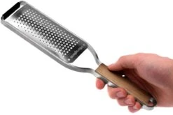 Microplane Master Grater Rasp Coarse #3, Grossière 43300 9 Microplane Master Grater Rasp Coarse #3, Grossière 43300 -Victorinox Soldes MP43300 04 microplane master grater mp43300 04