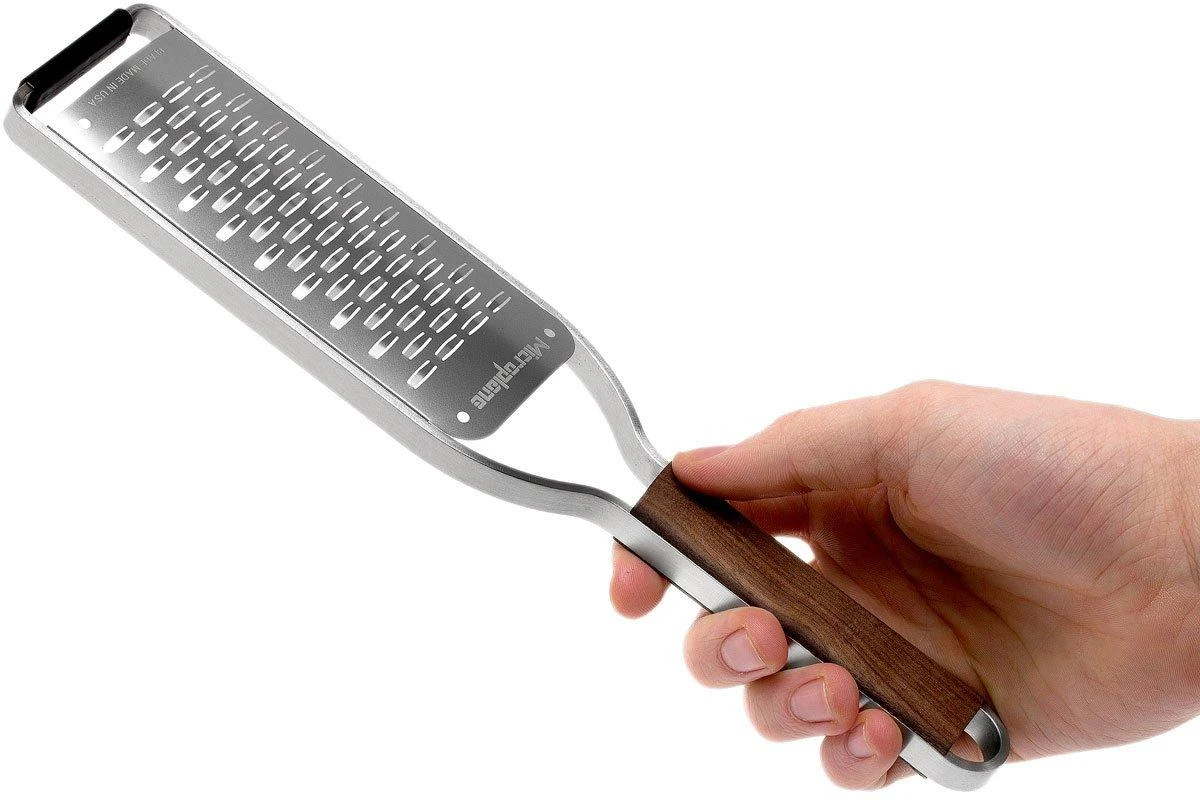 Microplane Master Grater Rasp Ribbon #4, Medium 43302 6 Microplane Master Grater Rasp Ribbon #4, Medium 43302 – Image 4