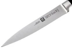 Zwilling - Professional « S » Couteau à Larder Et à Garnir -Victorinox Soldes ZW31020 130 02 zwilling professional s 31020 130 officemes d2