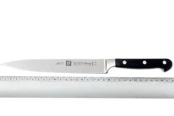 Zwilling - Professional « S » Couteau à Trancher 20 Cm -Victorinox Soldes ZW31020 200 04 zwilling professional s 31020 200 vleesmes d4