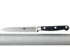 Zwilling - Professional « S » Couteau Universel 13 Cm -Victorinox Soldes ZW31025 130 04 zwilling professionals 31025 130 worstmes d4
