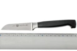 Zwilling J.A. Henckels - Four Star (4 Étoiles) Couteau à Légumes -Victorinox Soldes ZW31070 090 04 zwilling 31070 090 groentemes 8cm d4